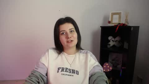 kissleoxx online show from November 2025 01:17:02 PM