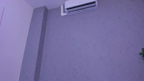 BELLA FLAME online show from February 2026 07:28:01 PM