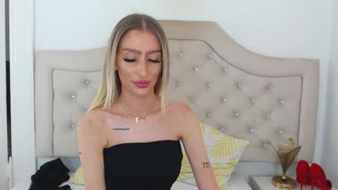 Snapshot of kissnatalie chatting on January 2026 12:32:01 PM Natalie online show from January 2026 12:32:01 PM