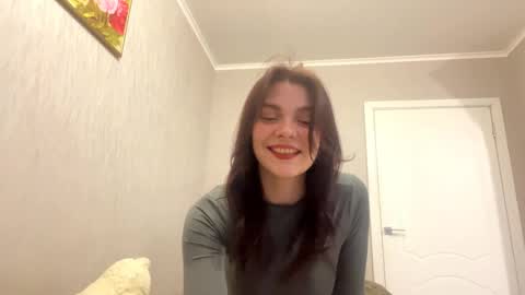 kissuthistime online show from April 2026 04:11:01 PM