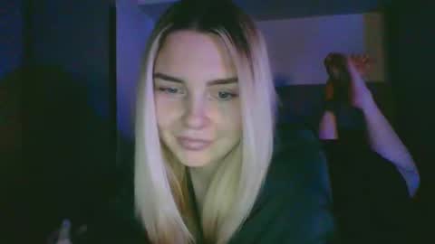 Snapshot of kit_katiki1 chatting on February 2026 04:58:02 PM kit katiki1 online show from February 2026 04:58:02 PM