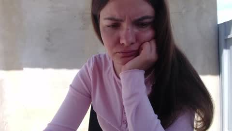 Snapshot of kitcatheaven4u chatting on June 2026 10:09:01 AM Im Amaia Everyone Merry Christmas online show from June 2026 10:09:01 AM