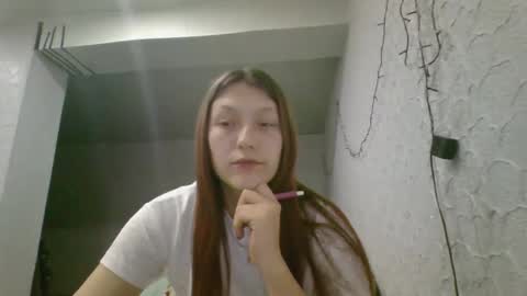 kiti_kitiss online show from March 2026 05:06:02 PM