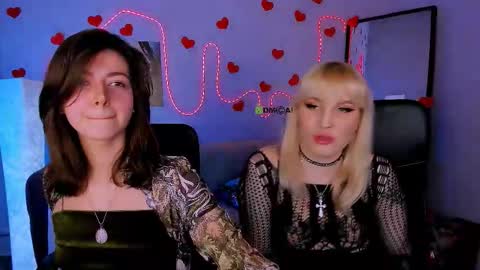 kitniss online show from February 2026 08:39:01 PM