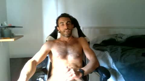 Snapshot of kitosssss chatting on March 2026 06:14:01 PM Steve Cocks online show from March 2026 06:14:01 PM
