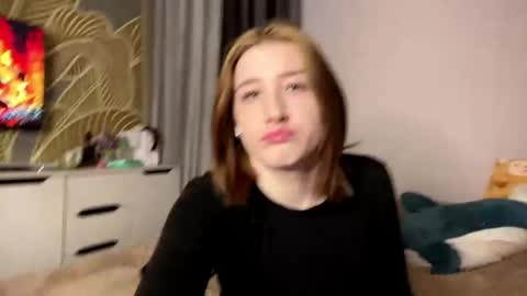 Tanesha online show from April 2026 02:29:01 PM