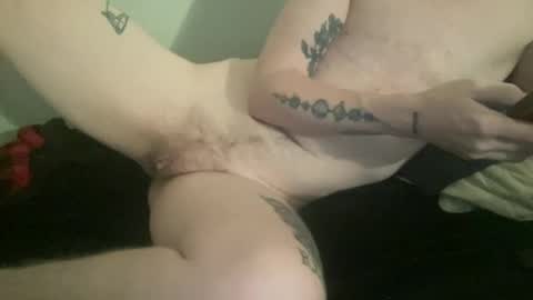 Snapshot of kitrose3 chatting on October 2025 11:27:02 PM Kit online show from October 2025 11:27:02 PM