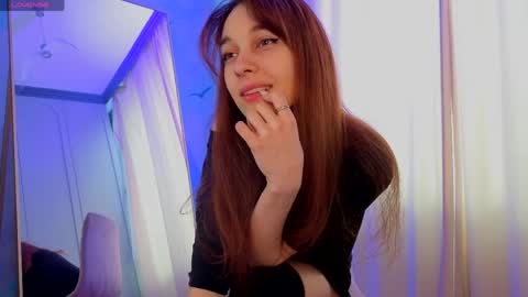 The sexy fox Kitsune online show from April 2026 06:19:02 AM