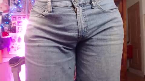 Snapshot of kitsunearineko chatting on December 2024 02:47:01 AM Ari Keimiwrights online show from December 2024 02:47:01 AM