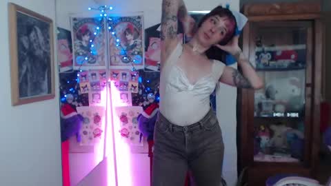 Snapshot of kitsunearineko chatting on December 2024 05:42:01 PM Ari Keimiwrights online show from December 2024 05:42:01 PM