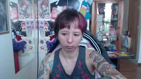 Snapshot of kitsunearineko chatting on December 2024 05:50:02 PM Ari Keimiwrights online show from December 2024 05:50:02 PM