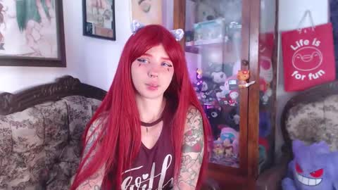 Snapshot of kitsunearineko chatting on October 2025 03:27:01 AM Ari Keimiwrights online show from October 2025 03:27:01 AM