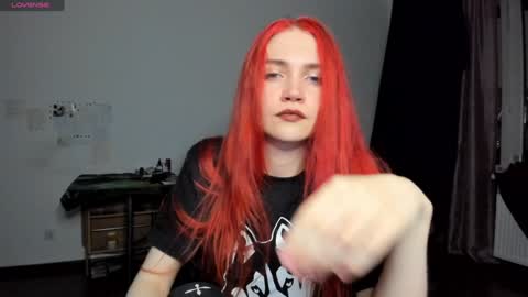 Snapshot of kitsunemoon chatting on January 2025 10:20:02 PM Kitsune online show from January 2025 10:20:02 PM