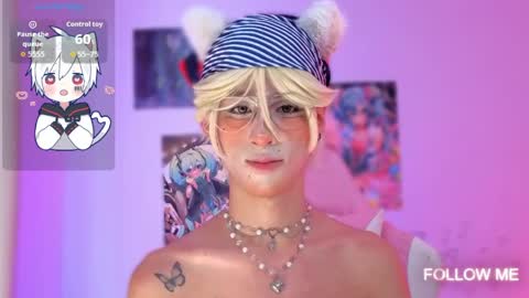 Snapshot of kitsuneplay_ chatting on April 2026 07:45:01 PM Salvatore online show from April 2026 07:45:01 PM