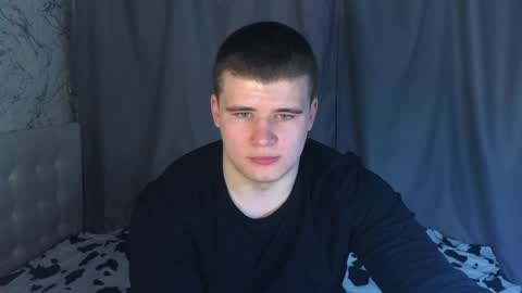 Snapshot of kittenmur chatting on January 2025 03:43:01 PM Vlad online show from January 2025 03:43:01 PM