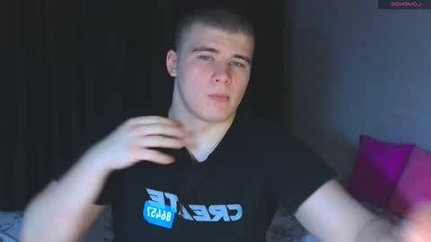 Snapshot of kittenmur chatting on February 2025 12:04:02 PM Vlad online show from February 2025 12:04:02 PM