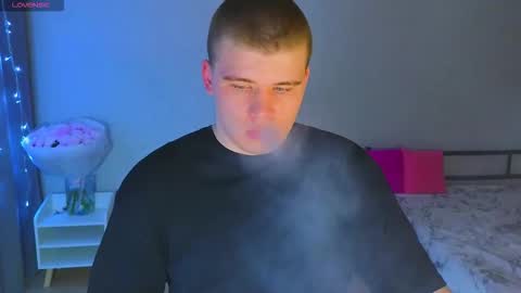 Snapshot of kittenmur chatting on October 2025 12:16:01 PM Vlad online show from October 2025 12:16:01 PM