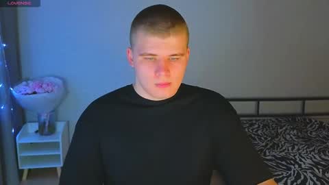 Snapshot of kittenmur chatting on October 2025 05:57:02 PM Vlad online show from October 2025 05:57:02 PM