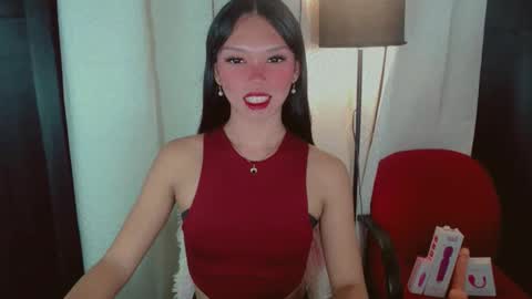 Snapshot of kitteylovesyou chatting on October 2025 08:44:02 PM KITTY online show from October 2025 08:44:02 PM