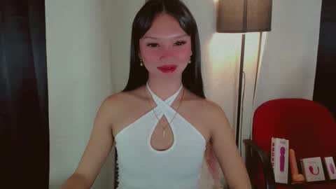 Snapshot of kitteylovesyou chatting on November 2025 08:29:01 PM KITTY online show from November 2025 08:29:01 PM