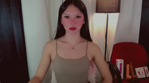 Snapshot of kitteylovesyou chatting on November 2025 08:30:01 PM KITTY online show from November 2025 08:30:01 PM