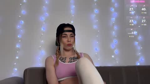 Veronica online show from December 2024 06:50:01 PM