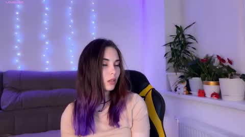 Veronica online show from October 2025 02:10:01 AM