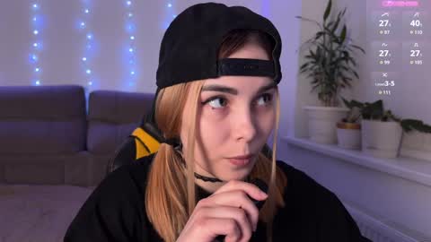 Veronica online show from April 2026 08:28:02 PM