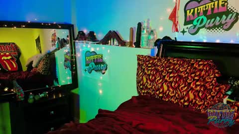 Kittie Purry online show from March 2025 07:19:01 AM