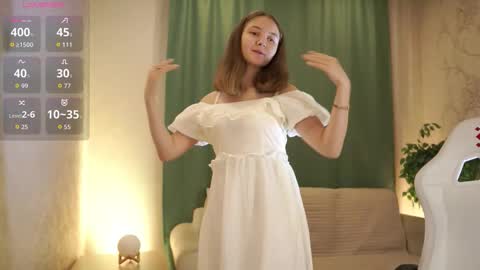 Snapshot of kittiesland chatting on November 2025 09:14:01 PM Agatha online show from November 2025 09:14:01 PM