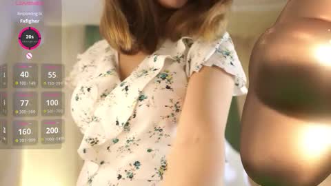 Snapshot of kittiesland chatting on November 2025 09:39:01 PM Agatha online show from November 2025 09:39:01 PM