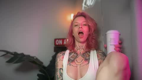 Snapshot of kittjones33 chatting on July 2026 04:09:02 PM kittjones33 online show from July 2026 04:09:02 PM