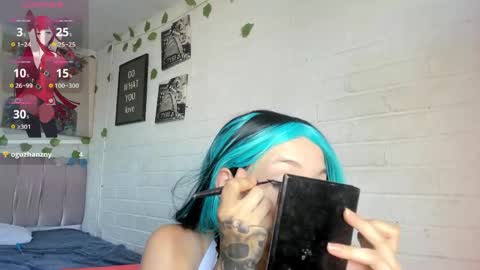 Snapshot of kitty__black__ chatting on May 2026 10:05:02 PM KITTY online show from May 2026 10:05:02 PM