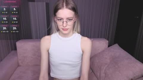 Kitty online show from April 2026 02:27:02 AM