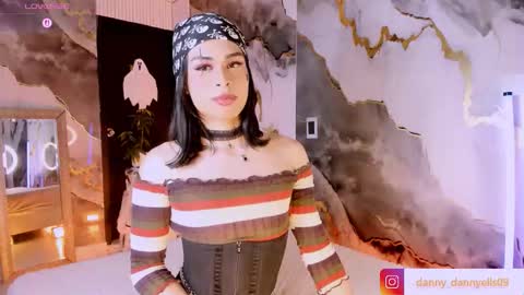 dann  online show from October 2025 05:42:02 AM