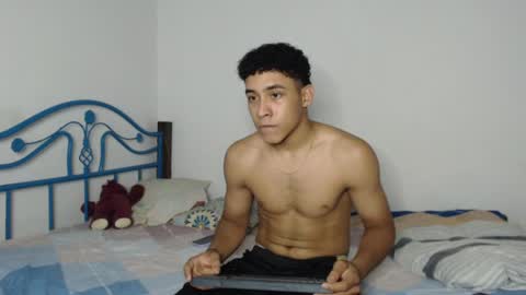 kitty_and_boss online show from April 2026 10:40:01 PM