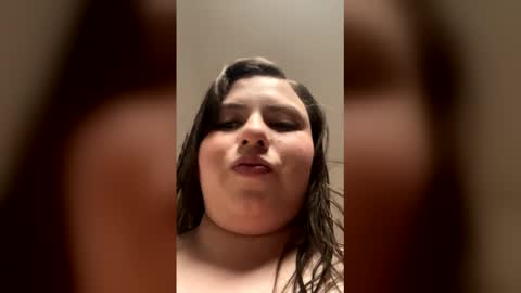 Kitty online show from December 2025 08:16:02 PM