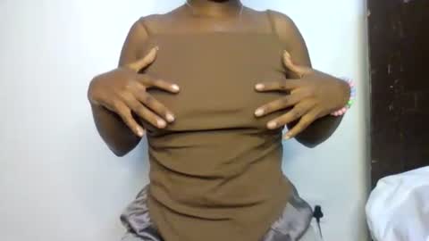 Snapshot of kitty_cattie chatting on February 2026 06:28:02 PM kitty_cattie online show from February 2026 06:28:02 PM