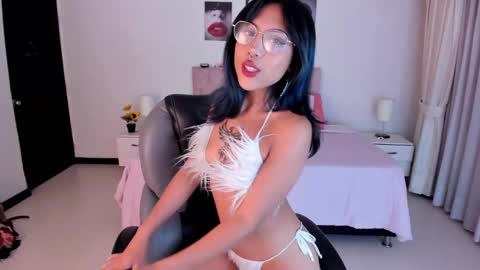 Snapshot of kitty_pam chatting on March 2025 08:11:01 AM Kitty online show from March 2025 08:11:01 AM