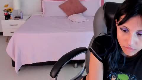 Snapshot of kitty_pam chatting on March 2025 04:07:01 AM Kitty online show from March 2025 04:07:01 AM