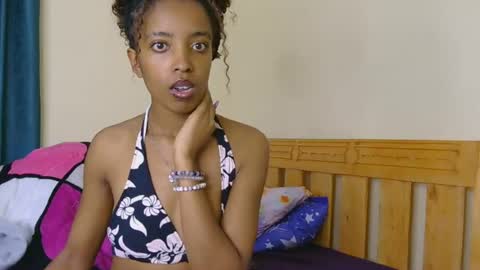 Snapshot of kitty_piee chatting on June 2026 09:47:02 AM sugar plum online show from June 2026 09:47:02 AM