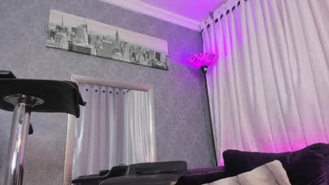 Kendall Saray   online show from December 2024 07:04:01 AM