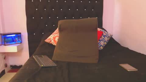 paola online show from December 2024 04:29:02 PM