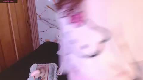 LAURA  help me reach 100likes online show from July 2026 10:21:02 AM