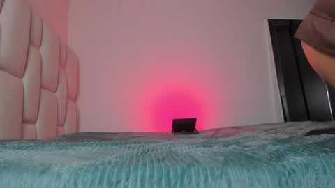 Snapshot of kittyerotica chatting on May 2026 01:57:16 AM kittyerotica online show from May 2026 01:57:16 AM