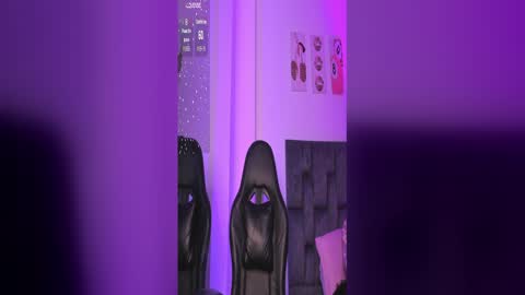 kitty online show from March 2026 06:51:01 PM