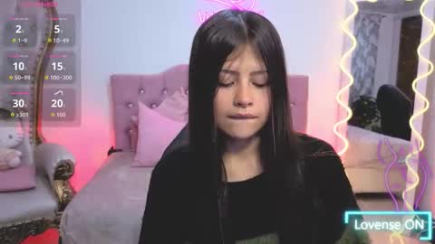 Snapshot of kittystar_tay chatting on October 2025 11:30:01 AM Kitty online show from October 2025 11:30:01 AM