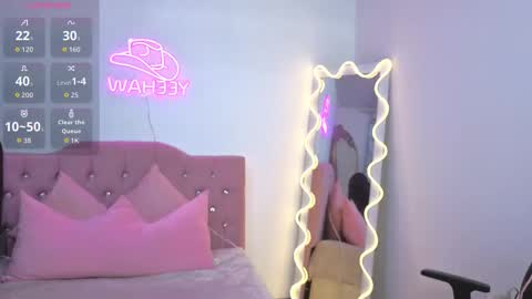 Snapshot of kittystar_tay chatting on October 2025 11:41:02 AM Kitty online show from October 2025 11:41:02 AM