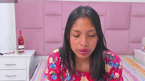 Snapshot of kittysweett1 chatting on December 2025 07:29:02 PM kelly online show from December 2025 07:29:02 PM