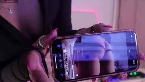  Tiffanii  online show from March 2026 03:22:02 AM